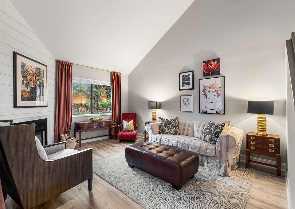 1st image of 904 Cedar Chase Cir NE