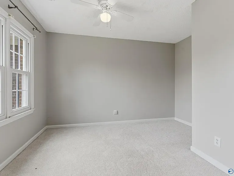 106 Golden Oak Dr — Photo 20