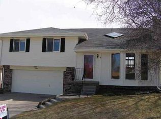 1107 Cimarron St, Papillion, NE 68046