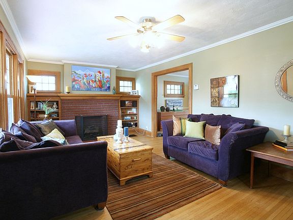 4th image of 168 E Longview Ave