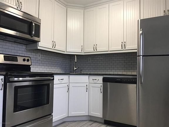 2nd image of 59 Marina Ln