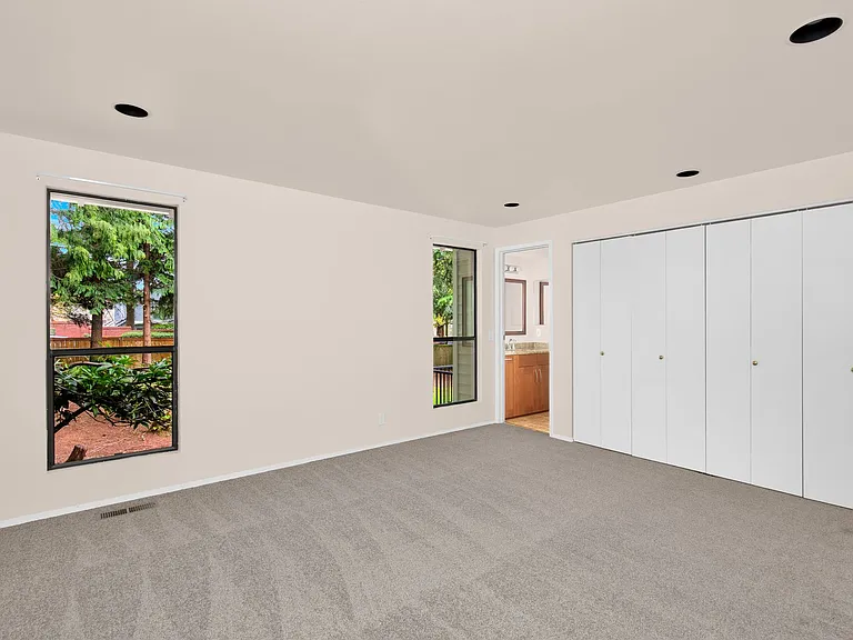 17806 NE 103rd Ct — Photo 8