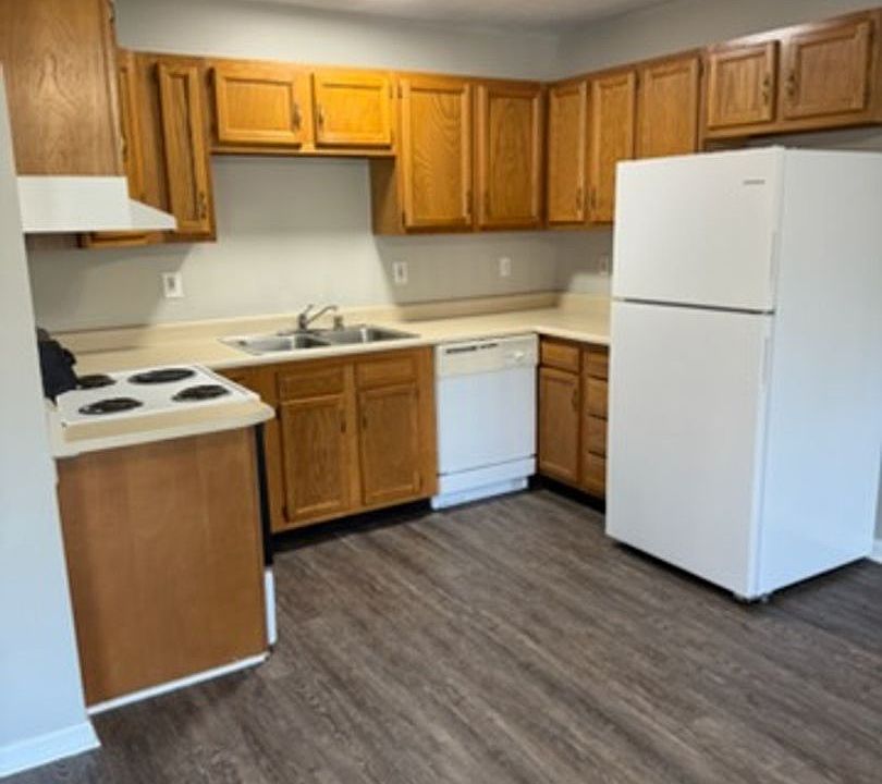 1st image of 239 McDaniel Dr APT 5