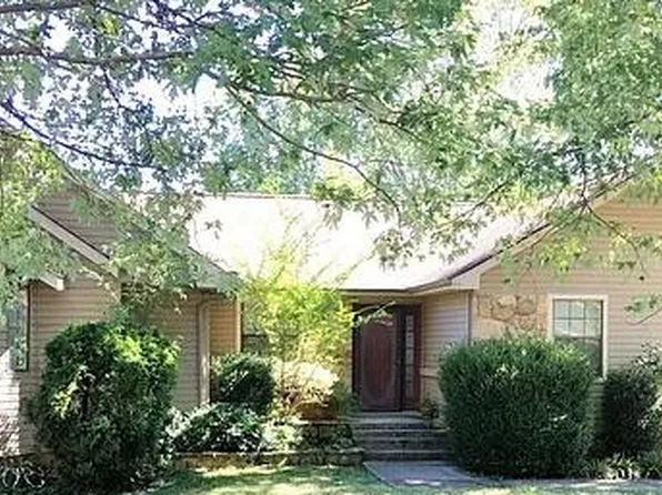 1539 Fox Meadow Cir, Knoxville, TN 37923