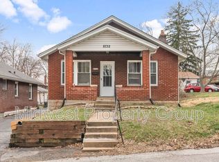 8732 Ezra Dr, Saint Louis, MO 63114