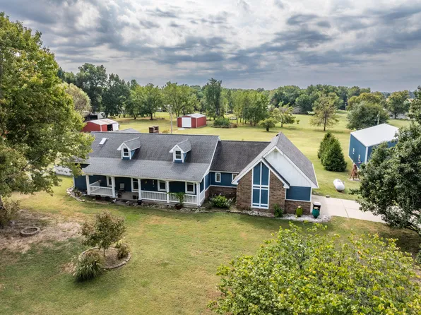 2704 W Sharon Drive, Ozark, MO 65721