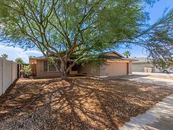 5th image of 5603 W Greenbriar Dr