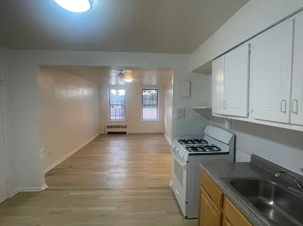 (undisclosed Address), Bronx, NY 10466