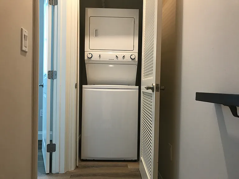 5302 Cleon Ave #102 — Photo 17