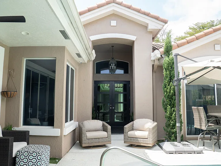 20710 NW 29th Ave — Photo 46