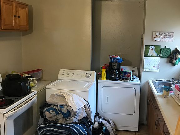 3rd image of 20020 Birwood St
