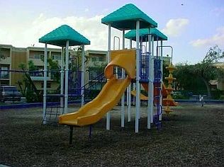 5th image of 9353 Fontainebleau Blvd APT A107