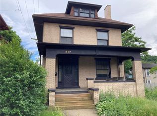817 10th St, Beaver Falls, PA