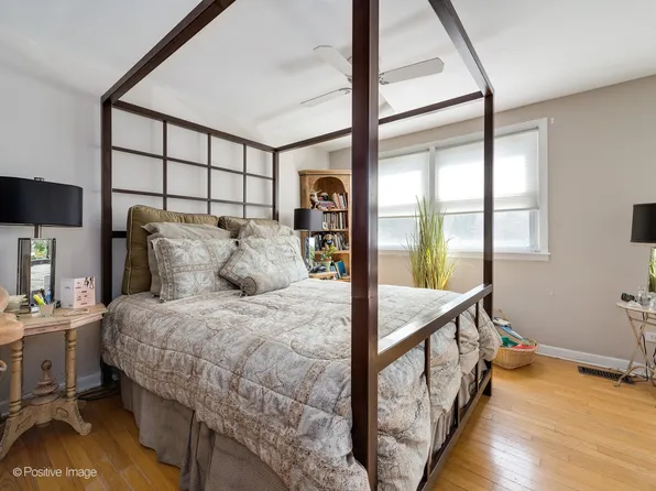 1222 W Lill Ave, Chicago, IL 60614