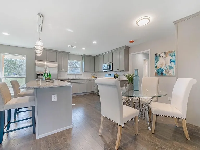 1131 Forester Dr — Photo 11