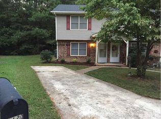 912 Jason Ct, Cary, NC 27511