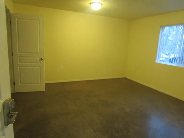 314 E C St #104 — Photo 2