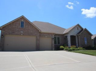 303 Old Trail Run, Kearney, MO 64060
