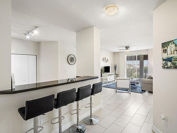 2nd image of 255 NE 3rd Avenue #2503