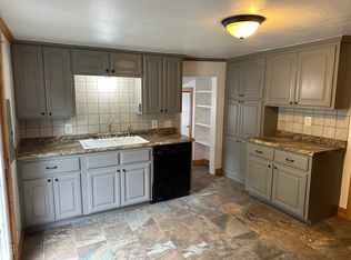 205 E Lincoln Ave, Bristow, OK 74010
