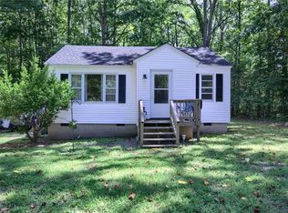 10877 Dancers Creek Rd, Gloucester, VA 23061