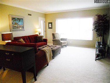 4th image of 25805 Fairmount Blvd APT 406