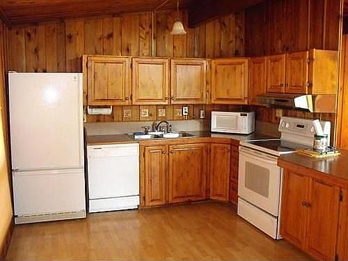 4th image of 22160 Shelton Trl