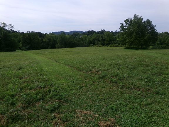 4th image of 7121 Camargo Levee Rd