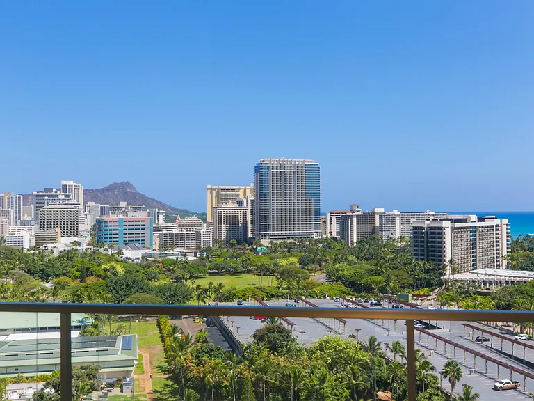 1910 Ala Moana Blvd #20C — Photo 66
