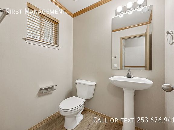 5th image of 18732 94th Avenue Ct E