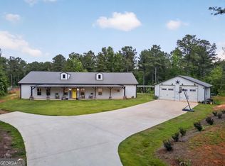 1401 Needmore Rd, Roopville, GA 30170