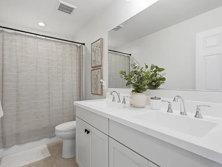20234 W Turney Ave — Photo 13