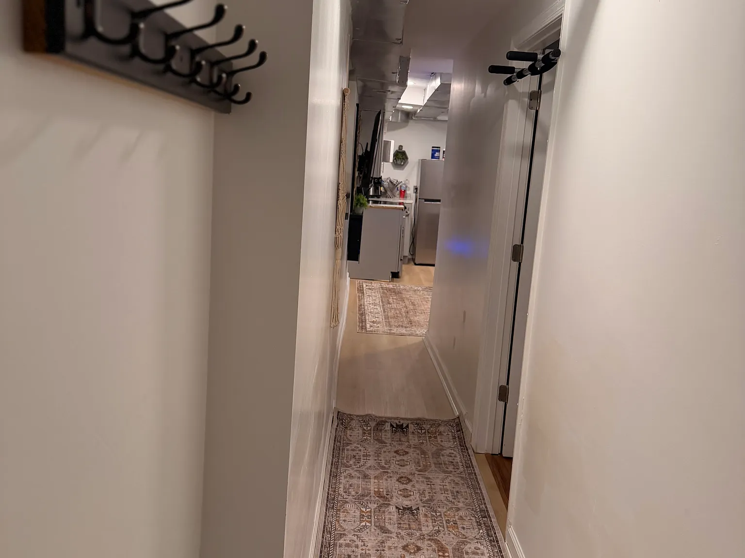 Private 1-Bedroom Basement Apartment with Parking & Utilities Included — Photo 4
