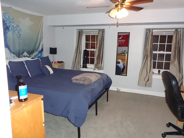 142 Conarroe St — Photo 12