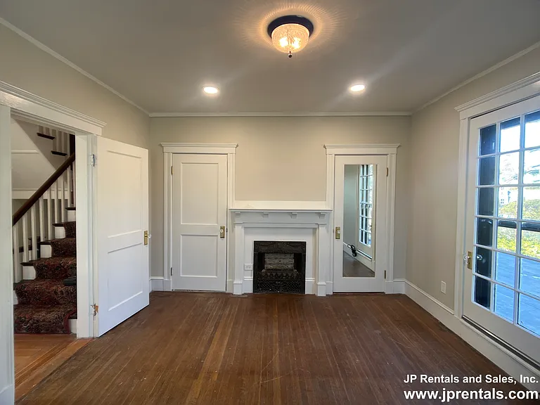 1 Arborway — Photo 16