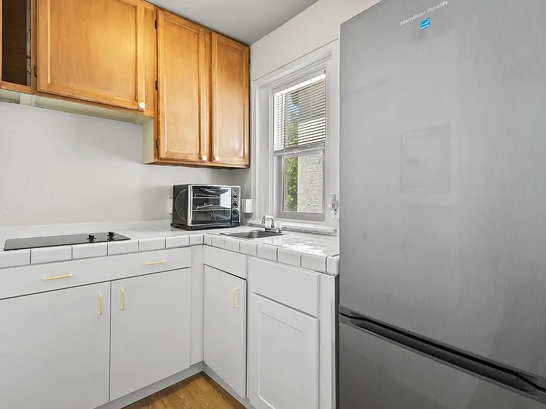 1236 Marion — Photo 22