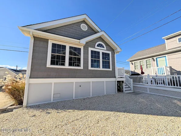 108 W Sandpiper Way, Lavallette, NJ 08735