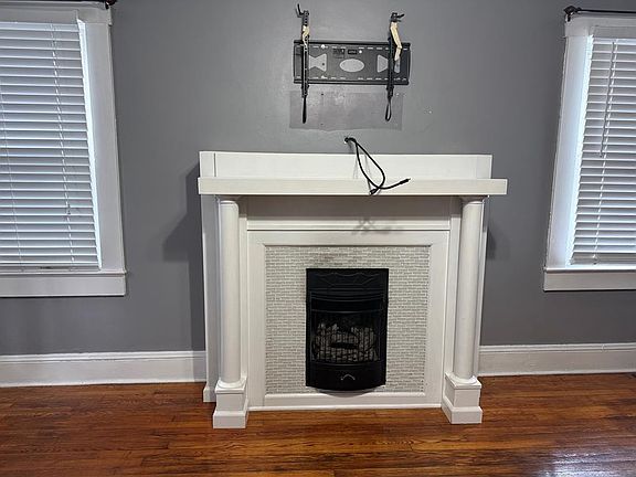 5th image of 1111 Watkins Street