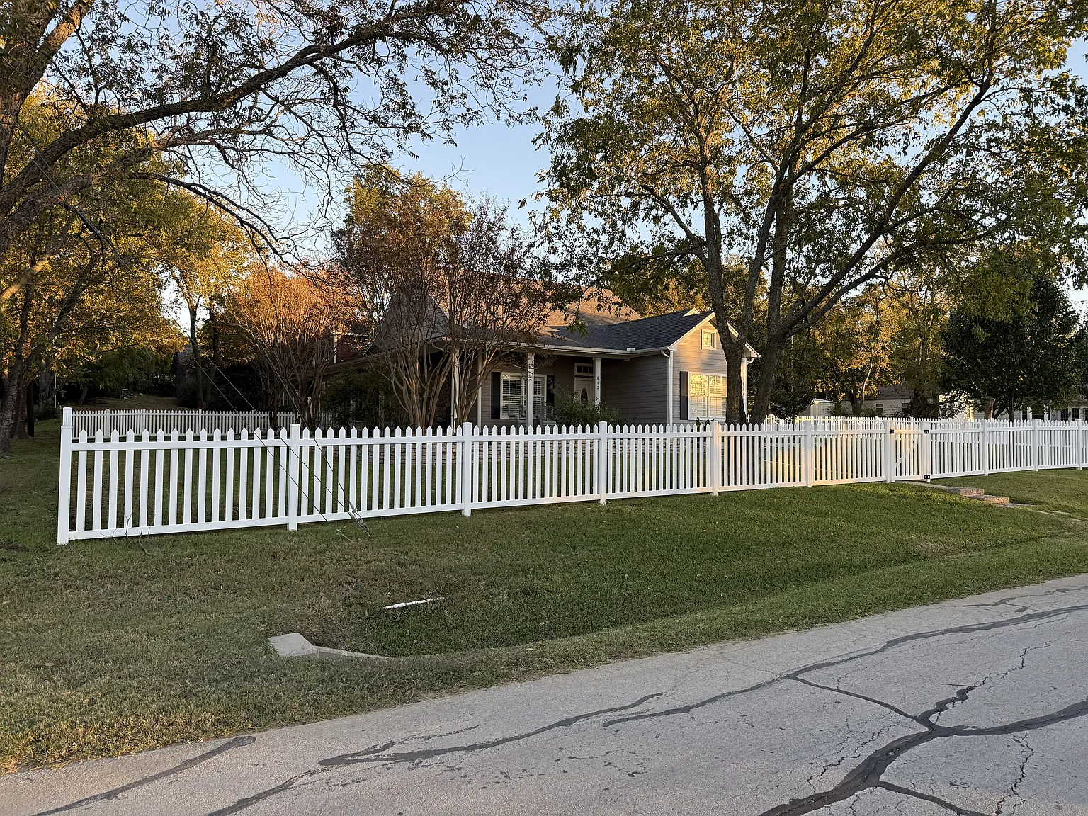 3 bed, 1674 sqft, $3,250 — Photo 2