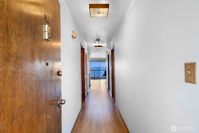 3rd image of 415 N State Street #406