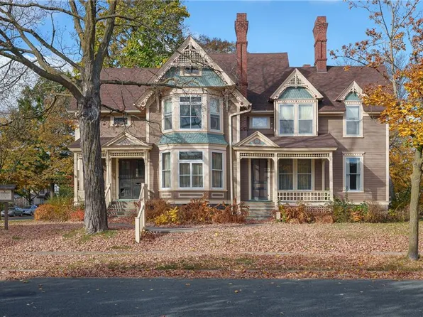 606 4th Avenue, Eau Claire, WI 54703