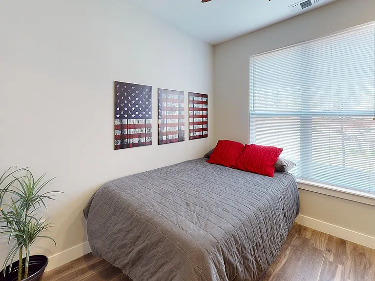 The-Quarters-Bloomington-4-BED-4-BATH-Bedroom-1