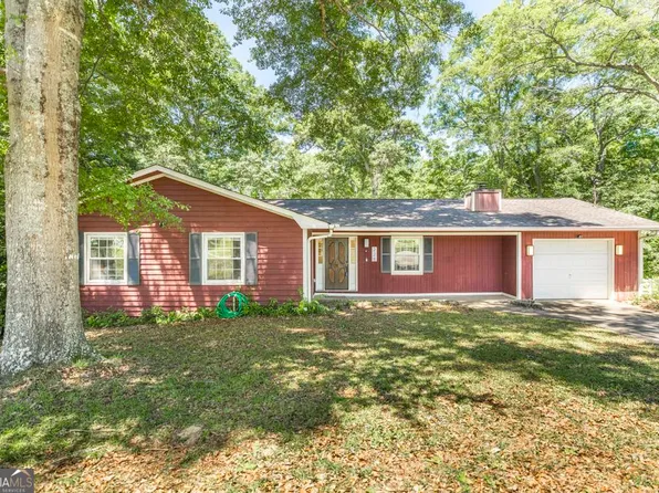 228 Lake Placid Dr, Bonaire, GA 31005