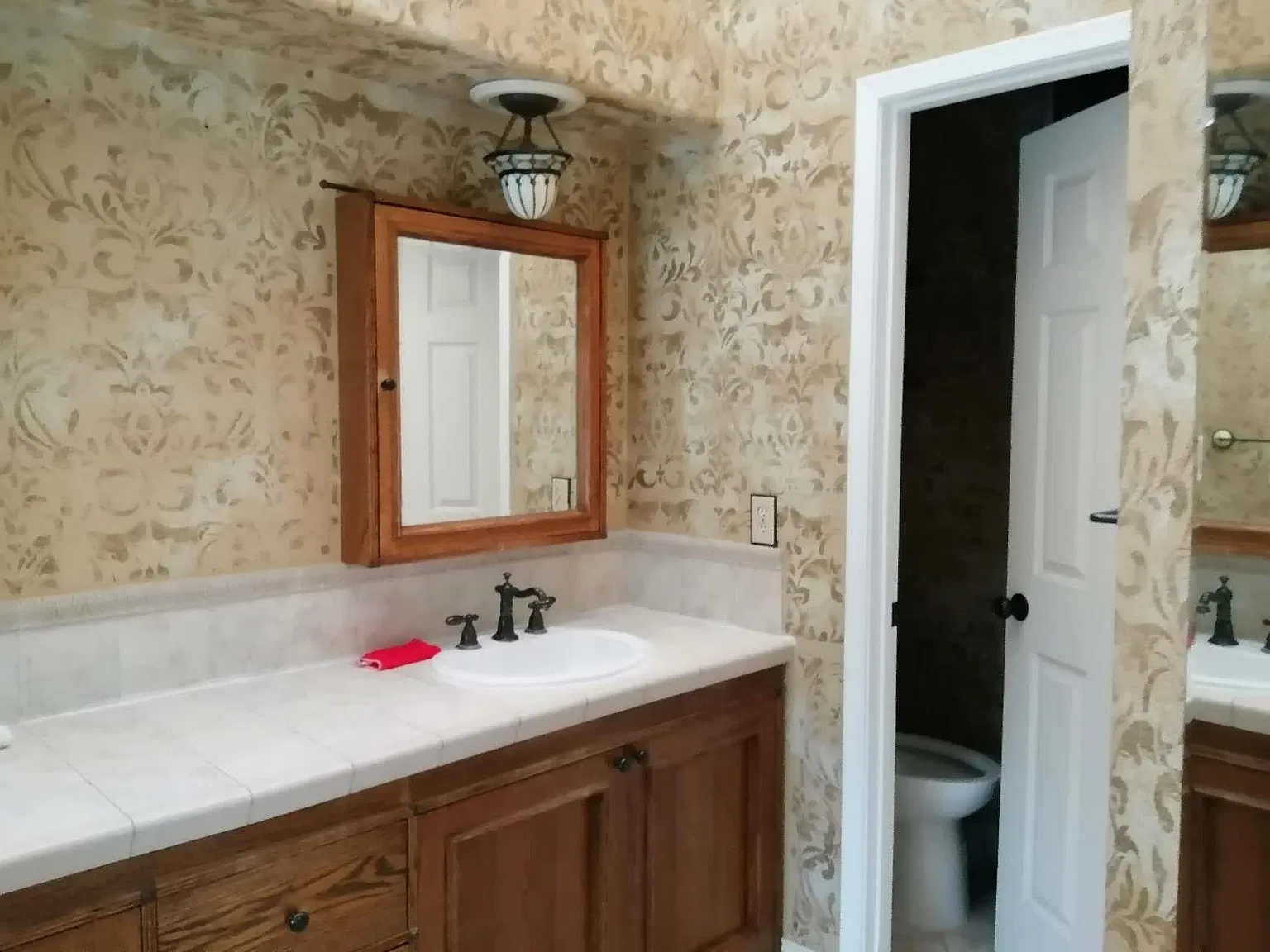 5006 Isle Royal Ct — Photo 2