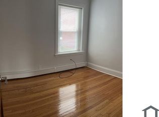 405 E 74th St #1, Chicago, IL