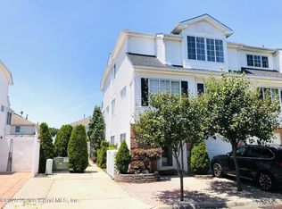 31 Red Cedar Ln FLOOR 2, Staten Island, NY 10309