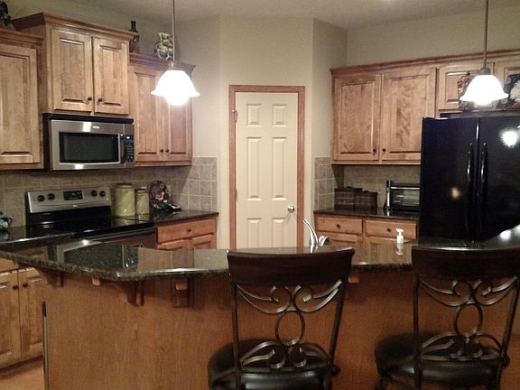 5th image of 17012 Colony Dr