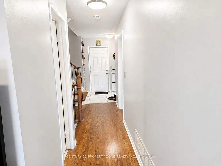 710 Stonebridge Ave — Photo 5