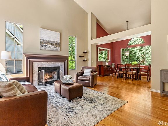 2nd image of 21506 NE 9th Pl