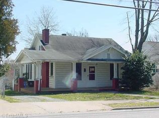 612 Salisbury Ridge Rd, Winston Salem, NC 27127